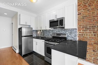 67 Gates Ave Unit 2, Brooklyn, NY 11238