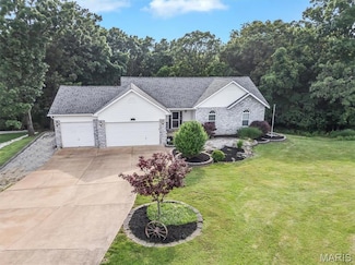 3001 Peach Blossom Ct, High Ridge, MO 63049