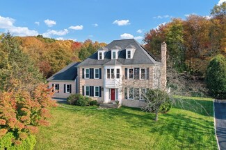 2 Gale Meadow Way, Westborough, MA 01581