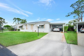 42 Pinewood Blvd, Lehigh Acres, FL 33936