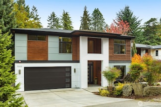7002 93rd Ave SE, Mercer Island, WA 98040