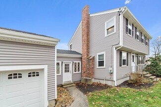 387 Village St, Medway, MA 02053