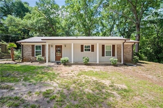 9353 Panhandle Ct, Semmes, AL 36575