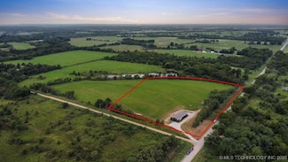 5637 W 80th St, Porter, OK 74454