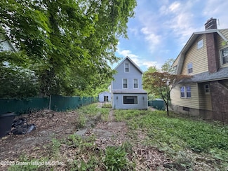 61 Wandel Ave, Staten Island, NY 10304