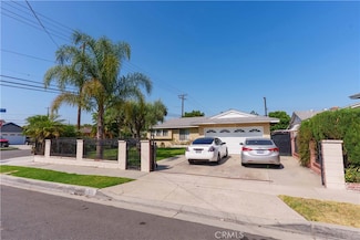 579 N Century Dr, Anaheim, CA 92805