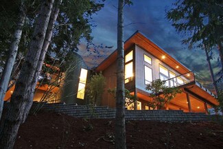 4337 SW Fletcher St, Seattle, WA 98136