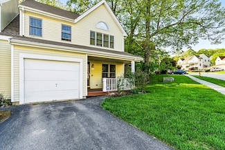 36 Midgley Ln, Worcester, MA 01604