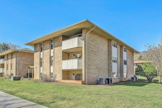 5260 Crossbow Cir Unit 15B, Roanoke, VA 24018