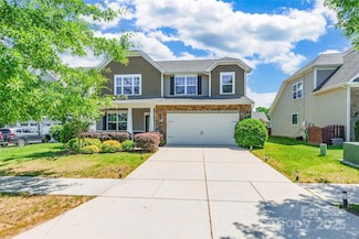7711 Kelburn Ln, Charlotte, NC 28273