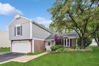 122 E Sherman St, Bartlett, IL 60103