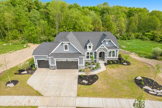 3933 Autumn Acres Dr NE, Rockford, MI 49341