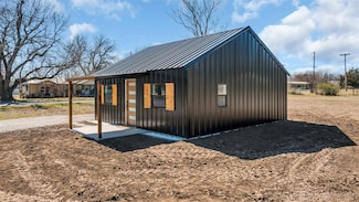 21 14th St, Wilson, OK 73463