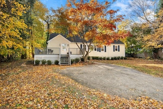 27 Winding Ln, Bedford Hills, NY 10507