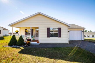 8 Morning Glory Dr, Franklin, NH 03235