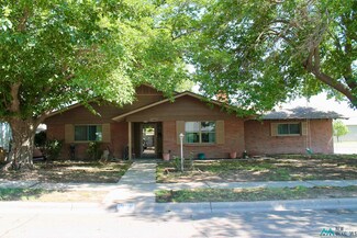 619 Hermosa Dr, Roswell, NM 88201