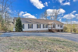 232 White Oak Rd, Boones Mill, VA 24065