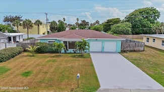 147 E Suwannee Ln, Cocoa Beach, FL 32931