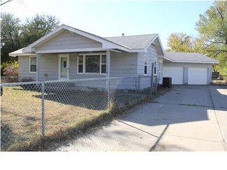 5735 S Saint Francis St, Wichita, KS 67216