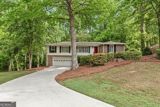 2488 Fontainebleau Dr, Atlanta, GA 30360