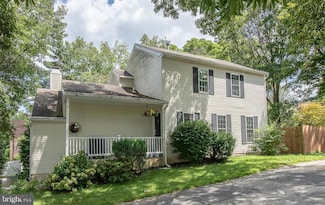 289 Sugartown Rd, Wayne, PA 19087