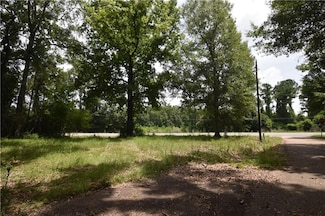 001 Wilson Ln, Pearl River, LA 70452