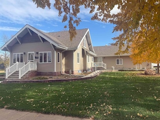 306 N 5th St, Humphrey, NE 68642