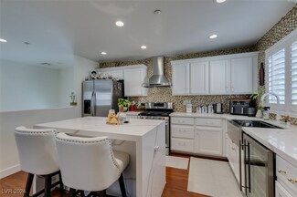 8952 Amy Olivia Ave, Las Vegas, NV 89149
