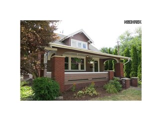 463 Wood St N, East Canton, OH 44730