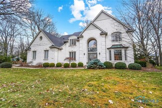 5352 Rymoor Dr, Sylvania, OH 43560
