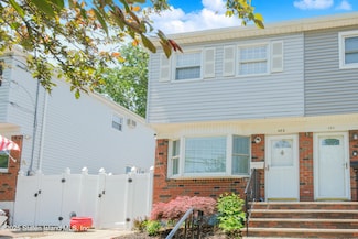 486 Armstrong Ave, Staten Island, NY 10308