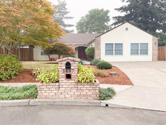 3807 NE 137th Place, Portland, OR 97230