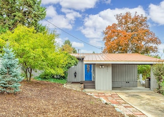 501 Eastwood Dr, Medford, OR 97504