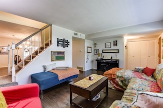 326 Westview Terrace, Arlington, TX 76013
