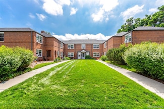 2856 Jasmine St Unit 17, Denver, CO 80207