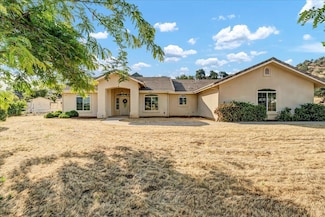 16634 Wardlaw Dr, Springville, CA 93265