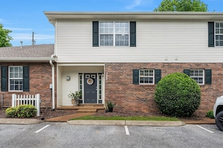 123 Eastdale Ln, Dickson, TN 37055