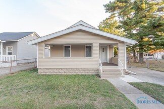 3240 137th St, Toledo, OH 43611