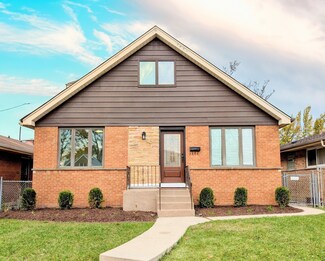 3804 Fargo Ave, Skokie, IL 60076