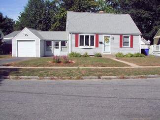 14 Midway St, Indian Orchard, MA 01151