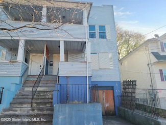 118 Hendricks Ave, Staten Island, NY 10301