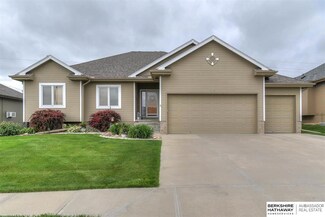 8112 S 155th Ave, Omaha, NE 68138
