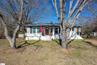 925 Beech Springs Rd, Pelzer, SC 29669