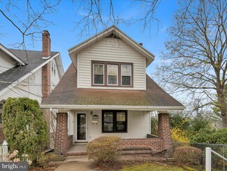 1940 Howard Ave, Pottsville, PA 17901