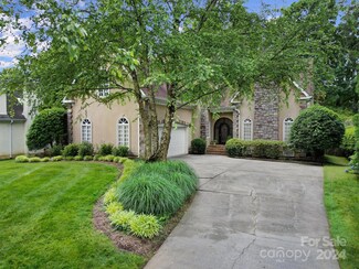 3925 Ayrshire Place, Charlotte, NC 28210