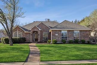 402 Brook View Ct, Prosper, TX 75078
