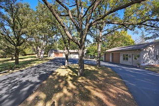 10758 Clementa Ave NW, Monticello, MN 55362