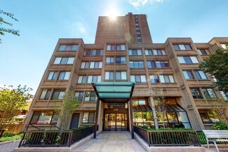 1731 Beacon St Unit 513, Brookline, MA 02445
