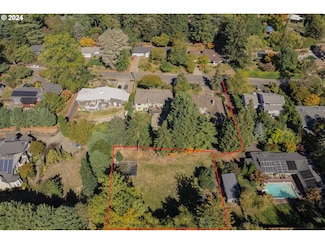 6336 SW Seymour St Unit B, Portland, OR 97221