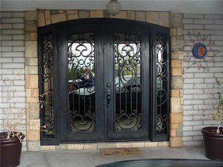 10920 Vista Del Sol Dr, El Paso, TX 79935